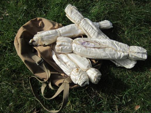 A perfect and scrace example of a carrying case with five white rayon based identification panels as used by the British Airborne Pathfinder units  