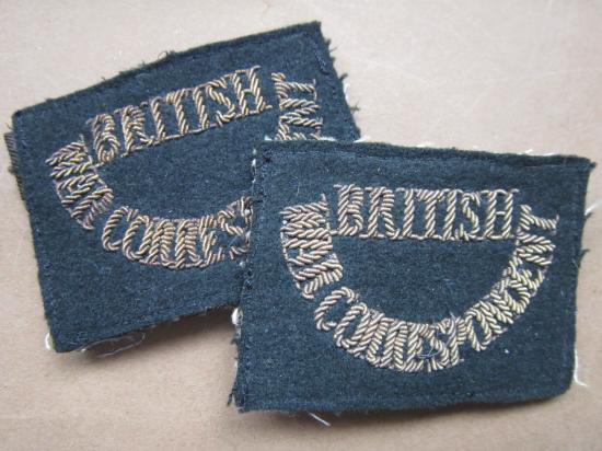 A perfect matching and rare set of with bullion embroided British War Correspondent shoulder titles i.e slip-ons