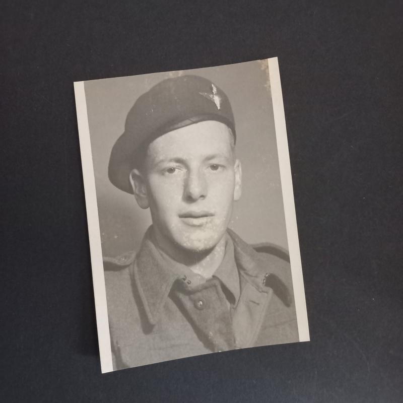 A superb and attractive original period made - late war i.e early post war - portrait (some smaller then a postcard size) photoghraph depicting a, most likely a soldier of the Parachute Regiment