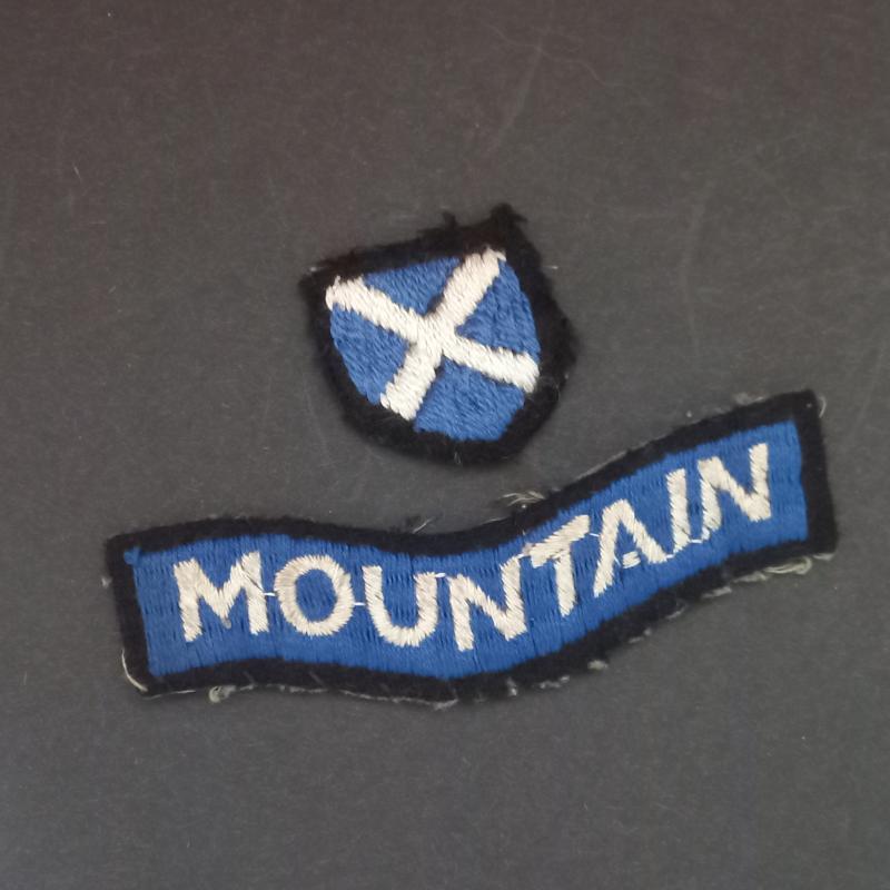 A neat example of a good set of embroided badges to the 52nd (Lowland) Infantry Division