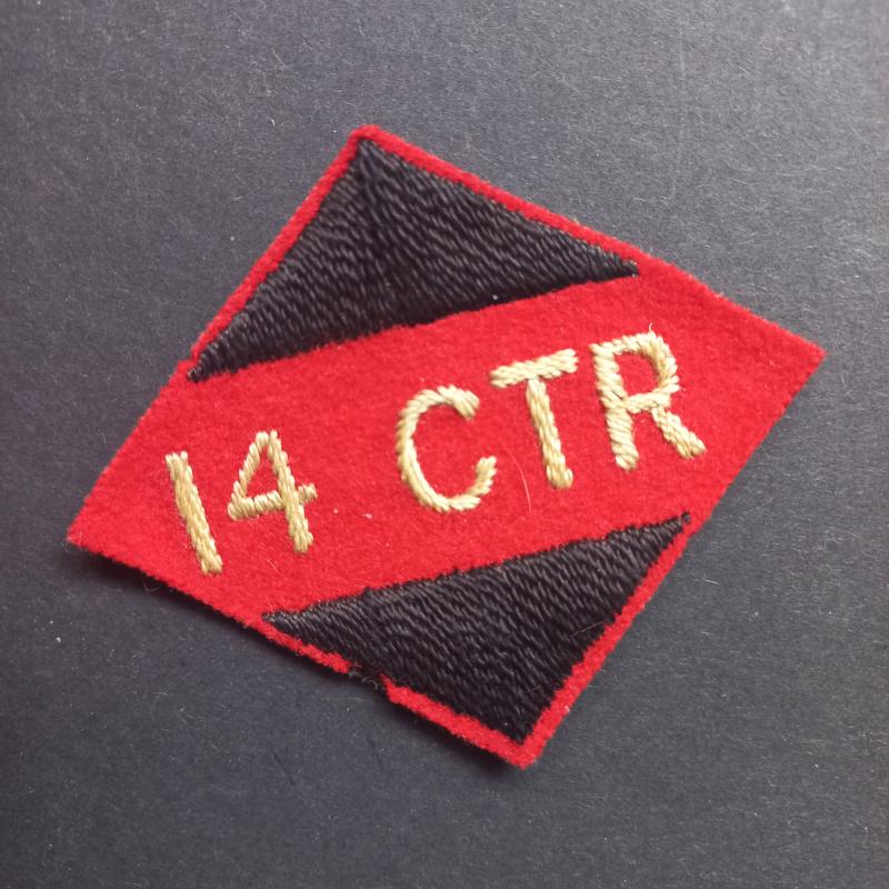 A superb - British made - 14 CTR (Canadian Tank Regiment) Calgary Regiment shoulder badge