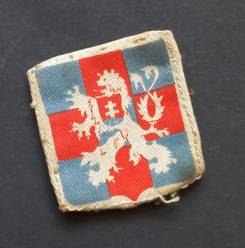 A attractive - difficult to find - printed (British made) Czech Independent Armoured Brigade Group formation sign